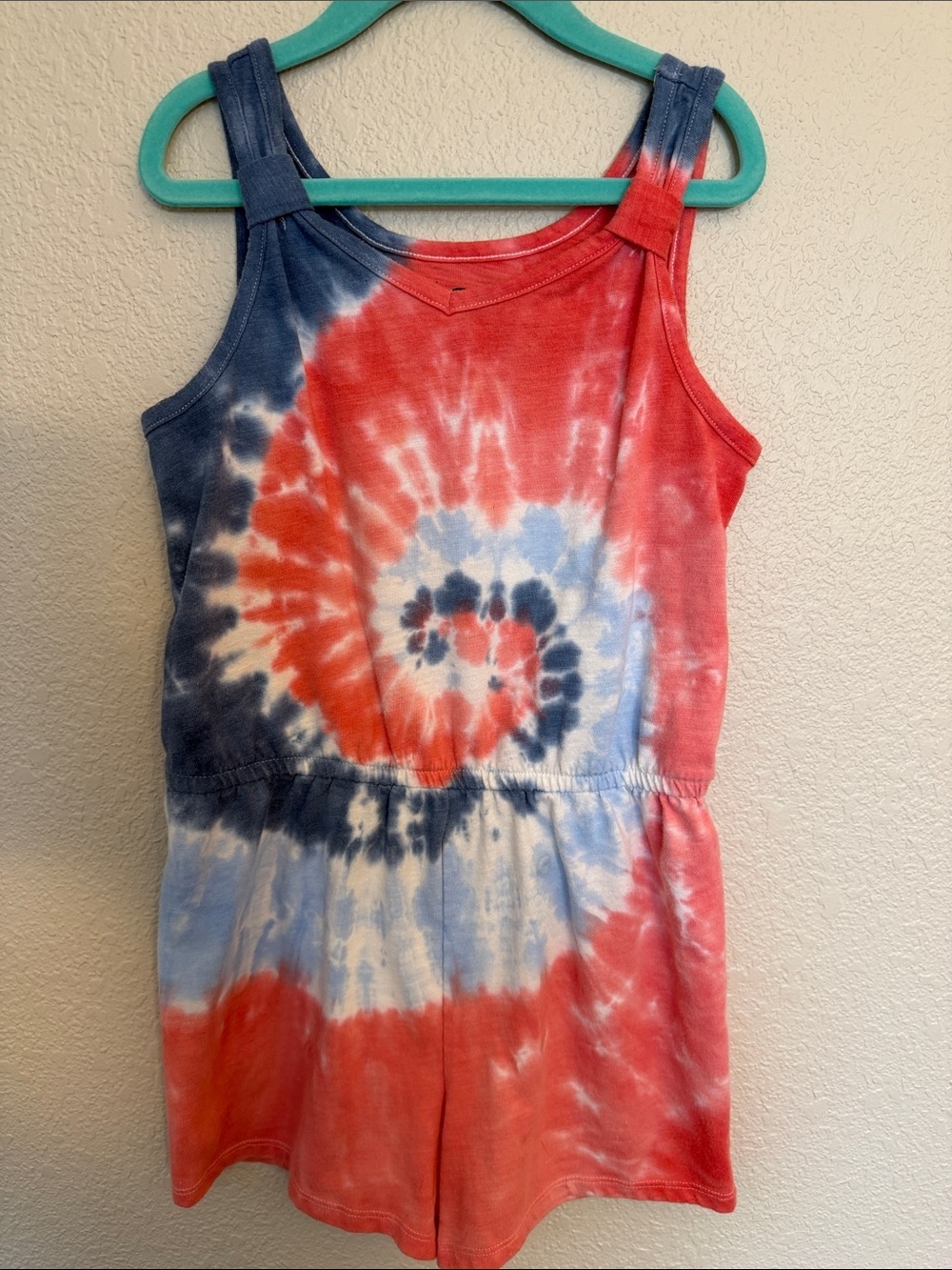 SO Kids Tie-Dye One-Piece Romper in Red, Blue, White